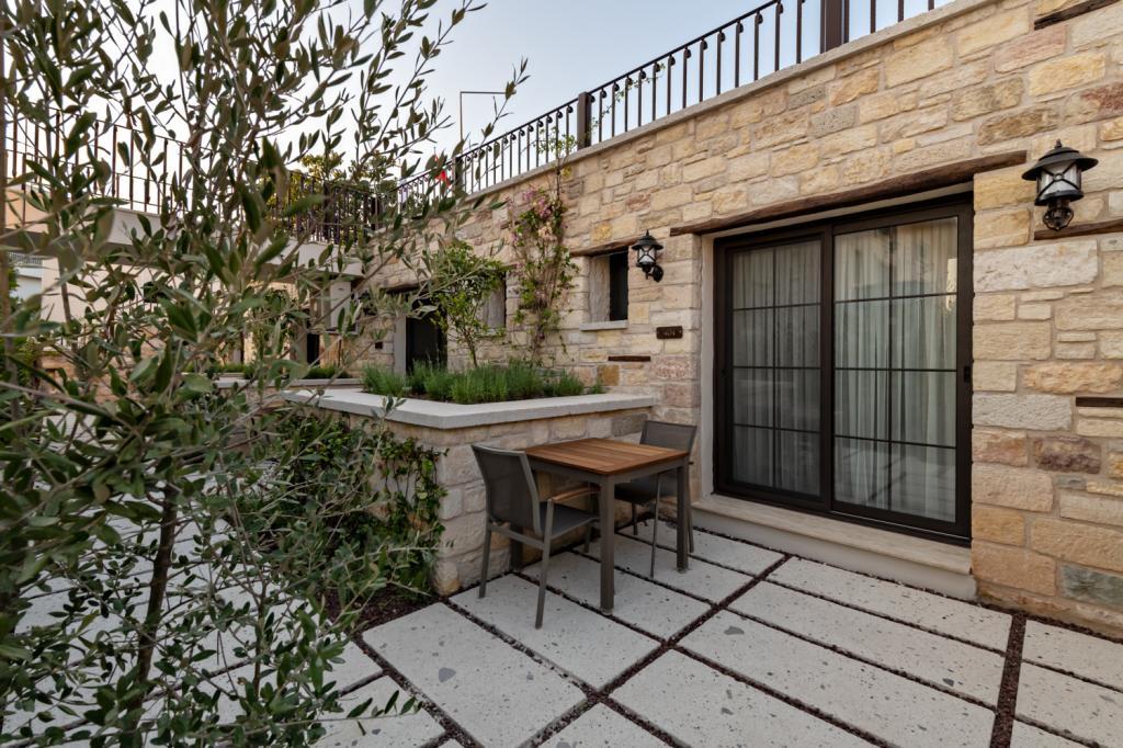 Atrium Taş Otel Çeşme — 3