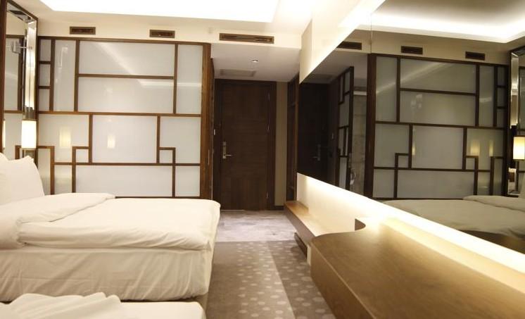 The Biancho Hotel Pera — 7