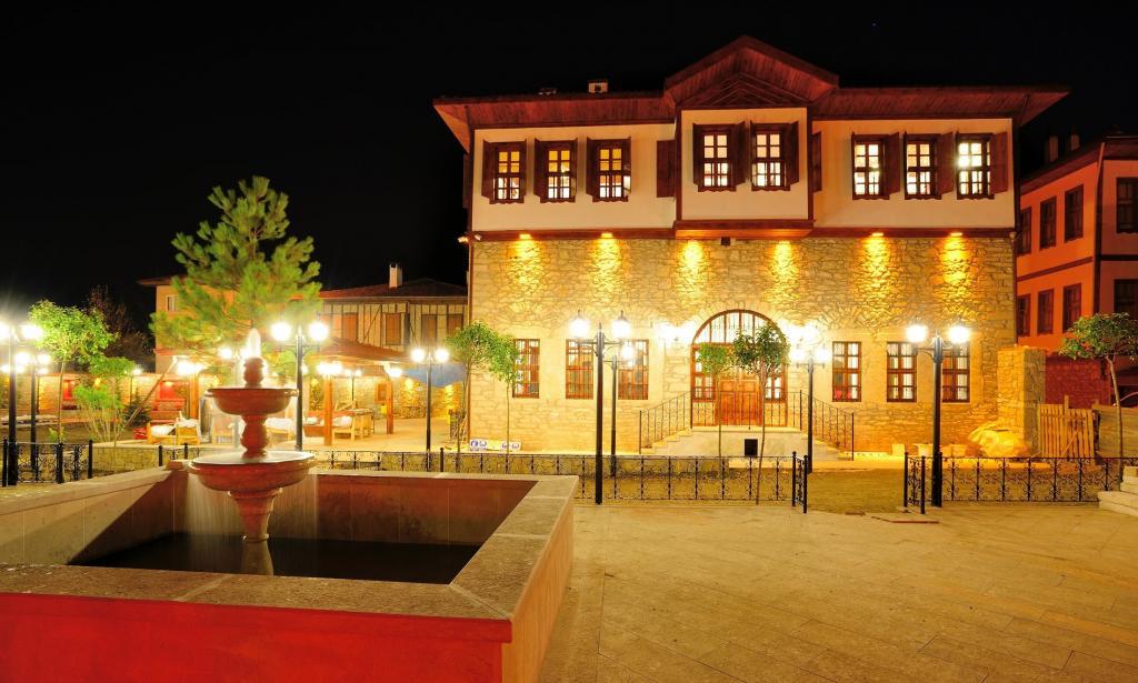 Zalifre Konak — 4