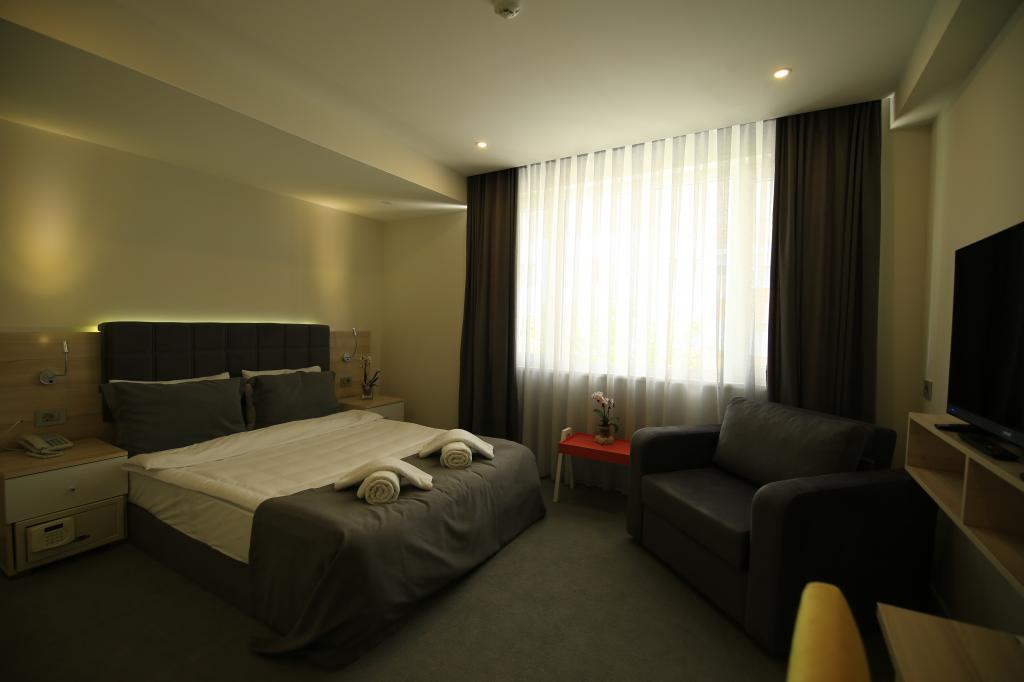 Leto City Hotel — 5