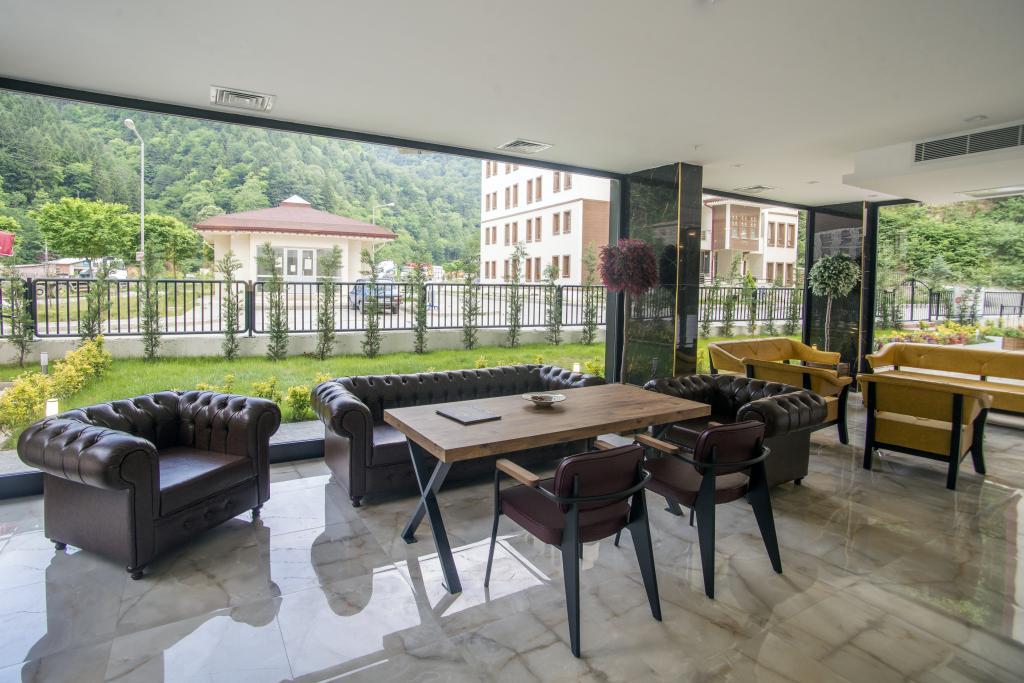 Çaykara Park Otel — 2