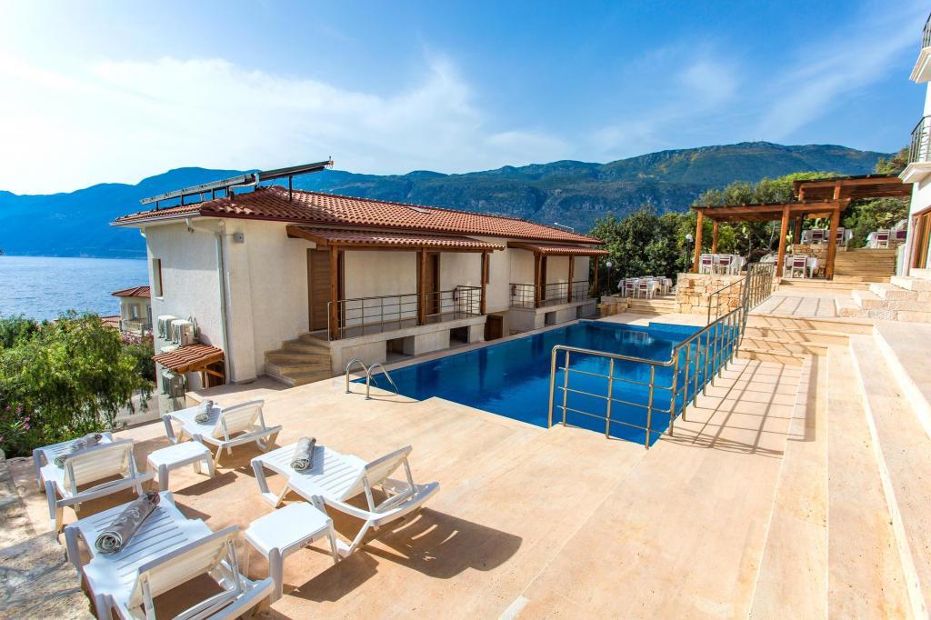 Medimar Hotel (+12) — 4