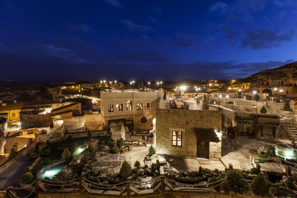 Yunak Evleri Cave Hotel — 5