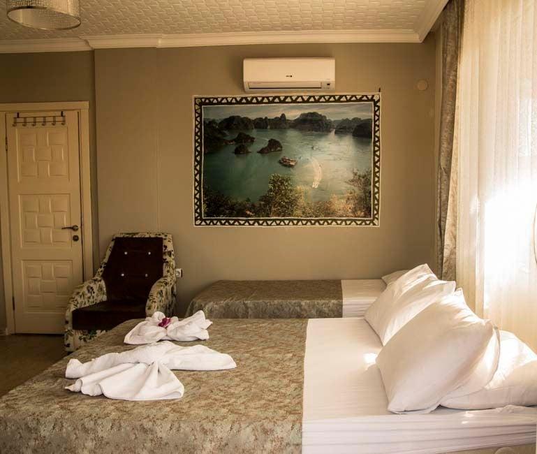 Foça Palas Pension — 9