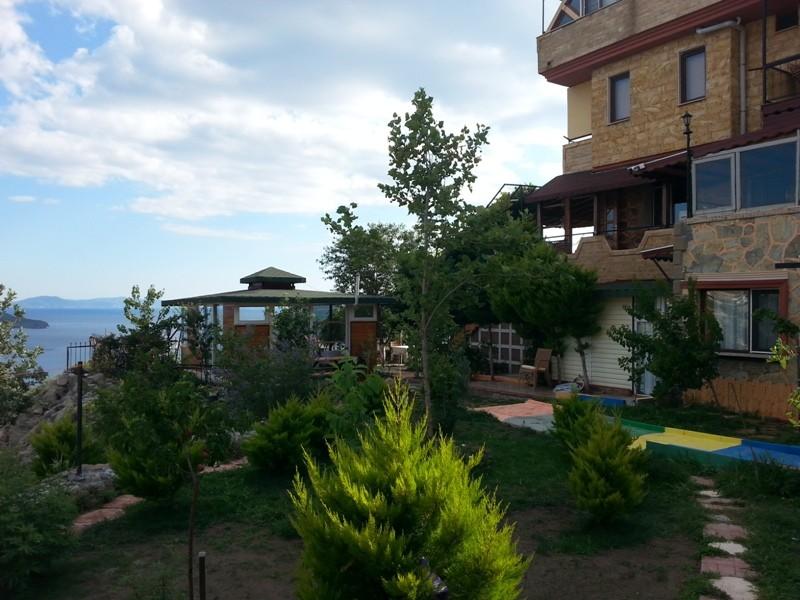 Taşev Butik Otel Dikili — 3