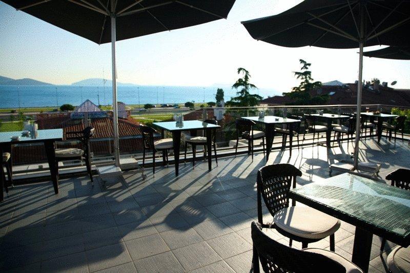Dragos Island Hotel — 9