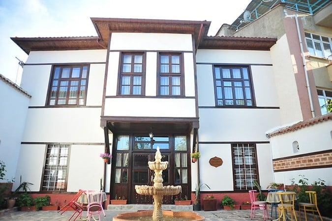 Akşehir Butik Hotel-Hasan Muallim Konukevi