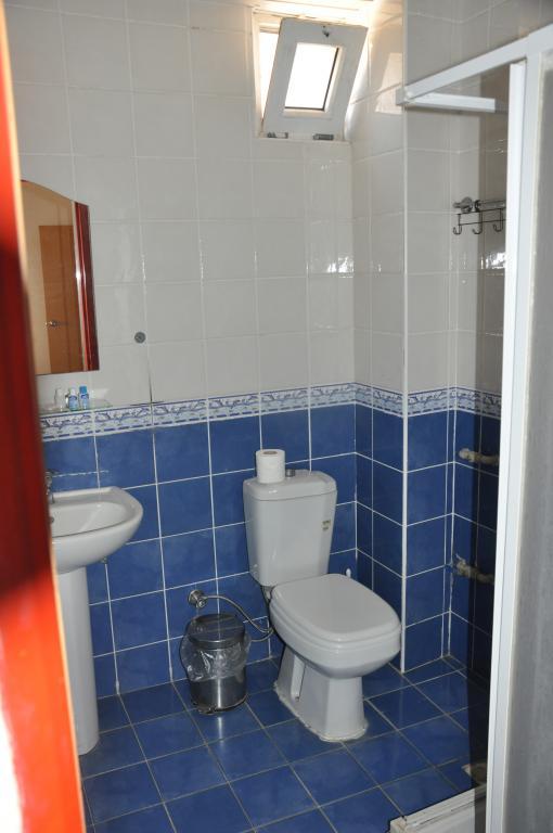 Basils Apart Hotel — 10