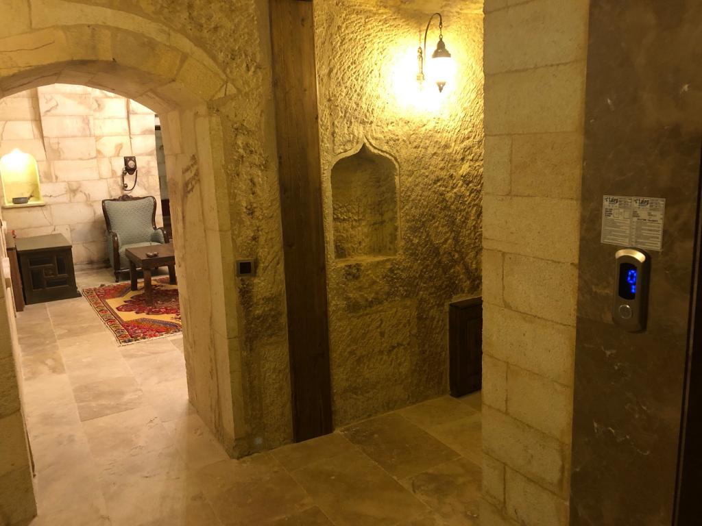 Kayakapı Premium Caves Cappadocia — 6