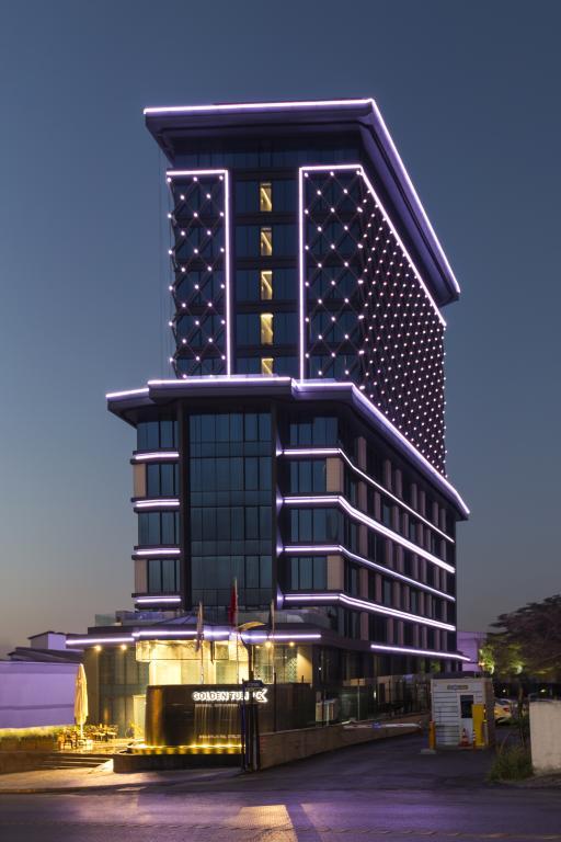 Golden Tulip İstanbul Bayrampaşa Hotel