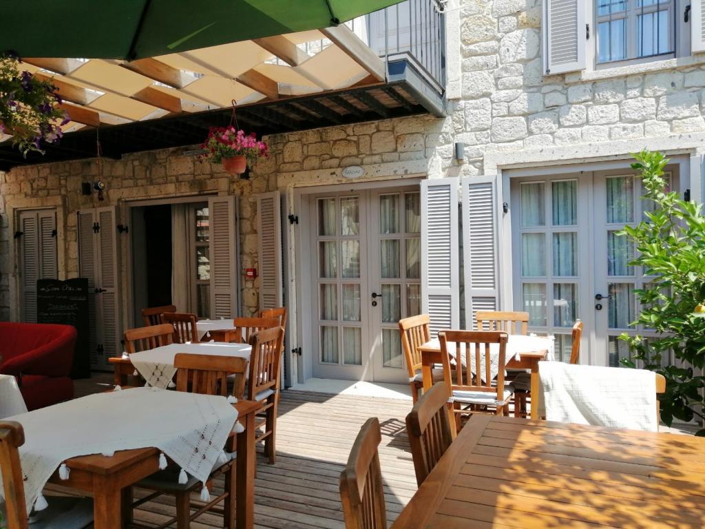 Alaçatı Çona Butik Otel — 4