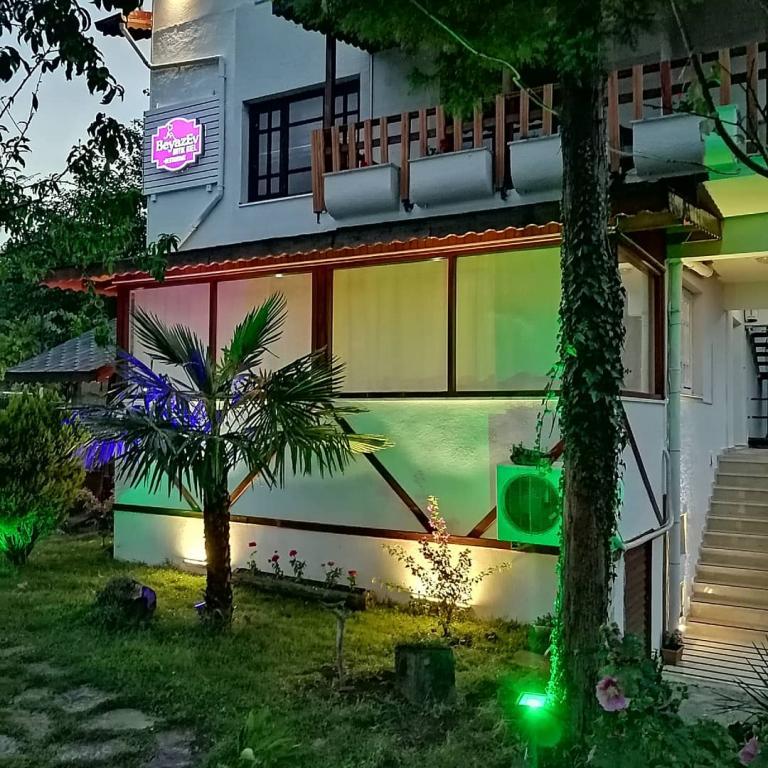 Beyaz Ev Butik Otel Maşukiye — 7