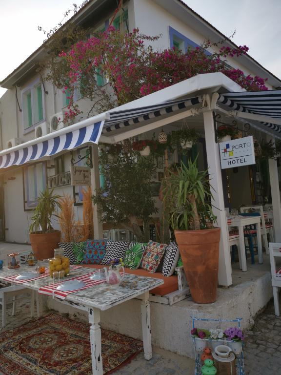 Porto Fenari Köyiçi — 3