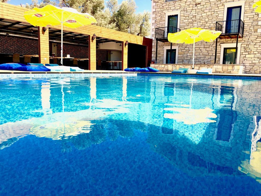 Victoria Hotel & Lounge Foça — 5