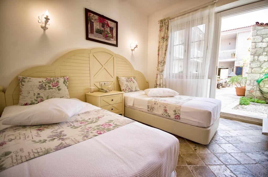 Alya Rüzgarı Otel Alaçatı — 10