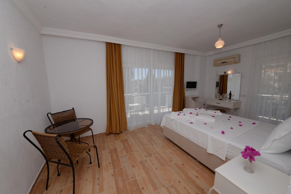 Neruda Hotel — 2