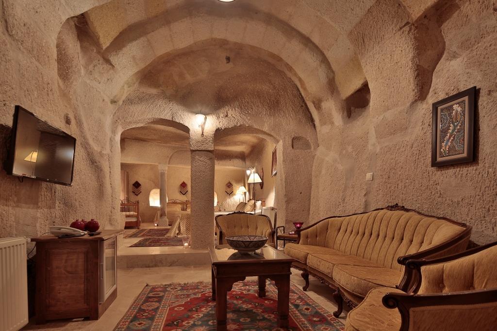 Tekkaya Cave Hotel — 8