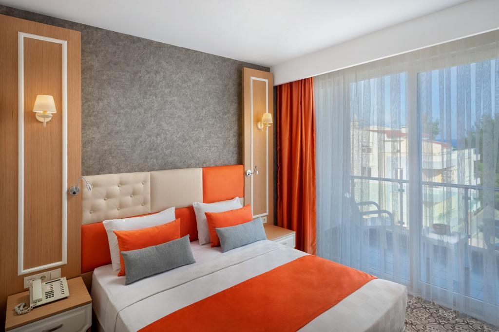Golden Orange Hotel — 7