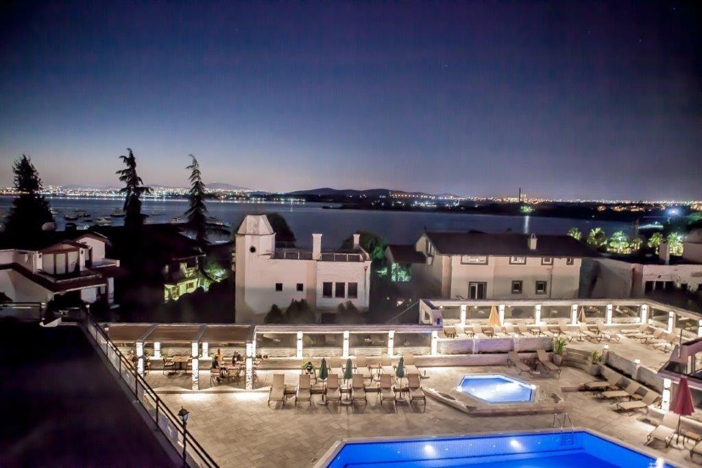 Cuci Hotel di Mare — 3