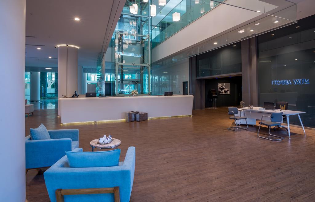 Tav Airport Hotel İzmir — 2