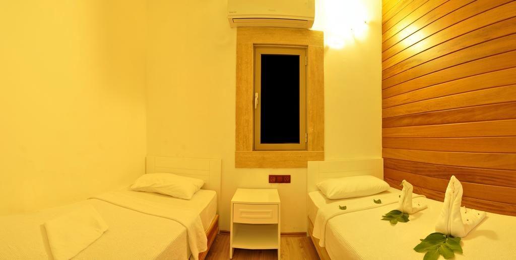 Apella Hotel — 3