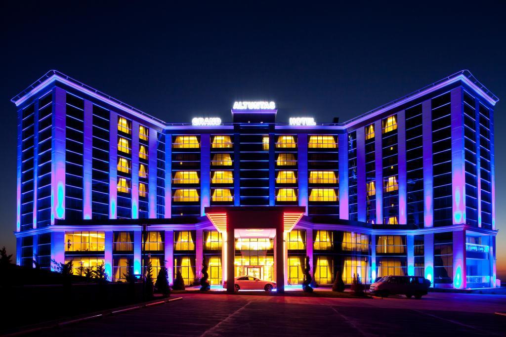 Grand Altuntaş Hotel — 3