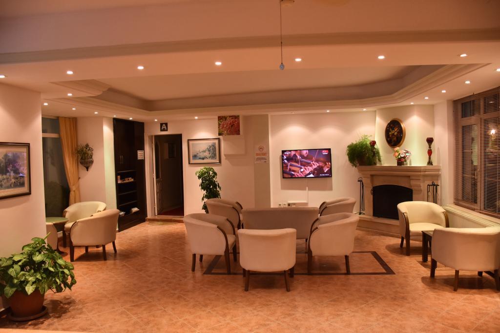 Seçkin Best Hotel — 3