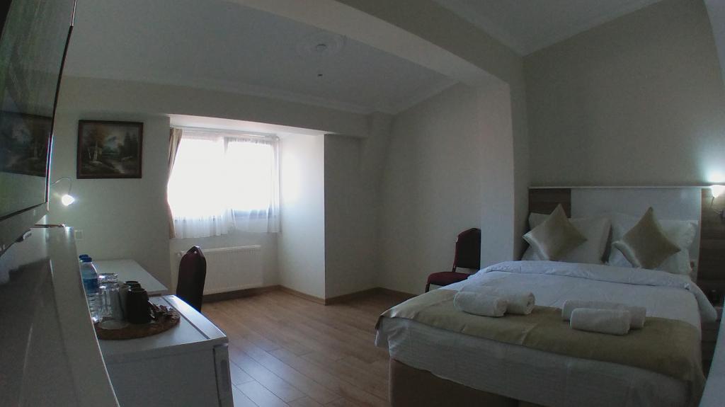 Bayrambey Otel