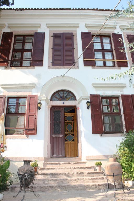 Cunda Zehra Teyzenin Evi(+15 Yaş Üzeri)
