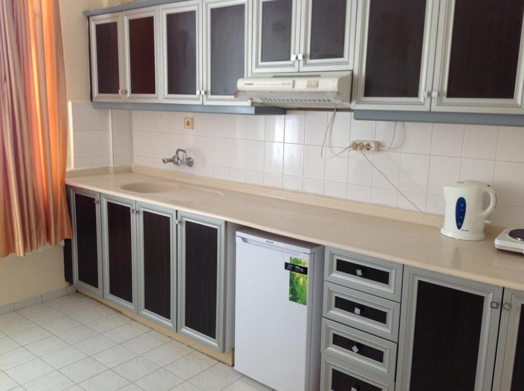 Damlataş Elegant Baronessa Apart Otel — 3