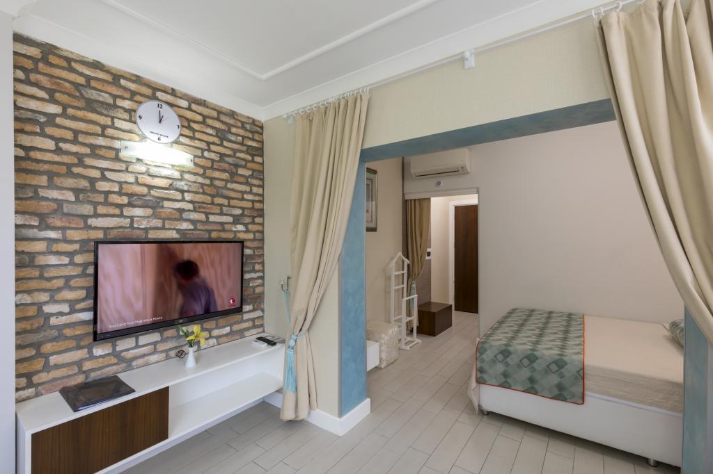 Delight Deluxe Apartments — 6