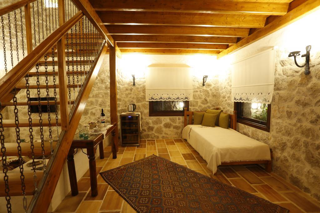 Mandarin & Mango Boutique Hotel — 2