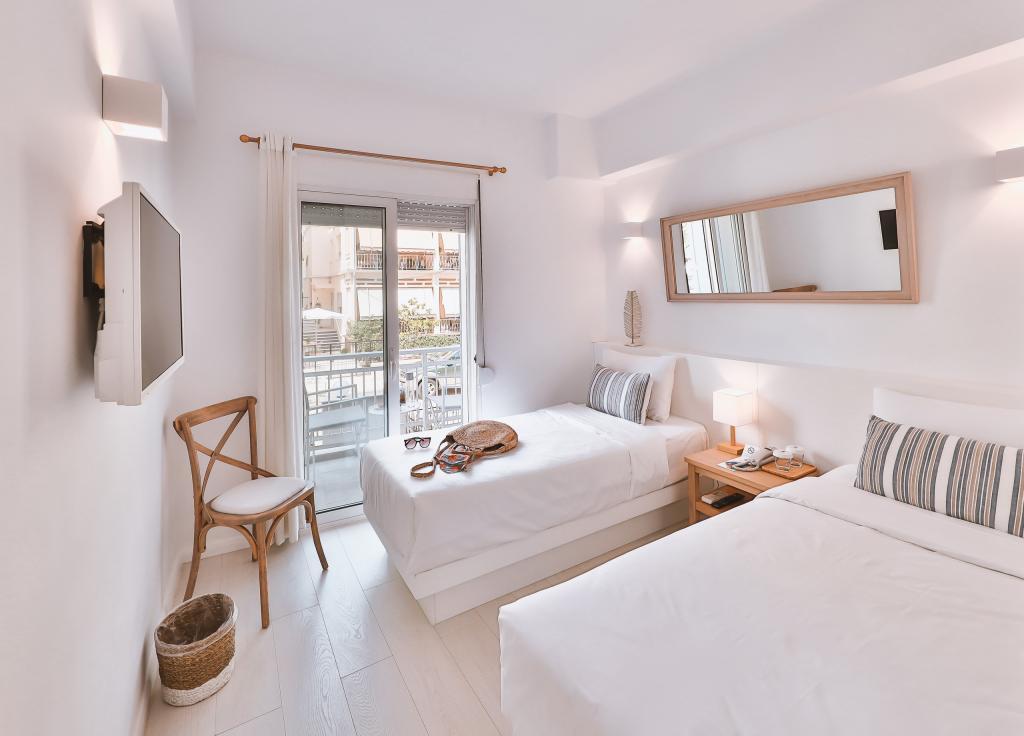 Dias Hotel — 4