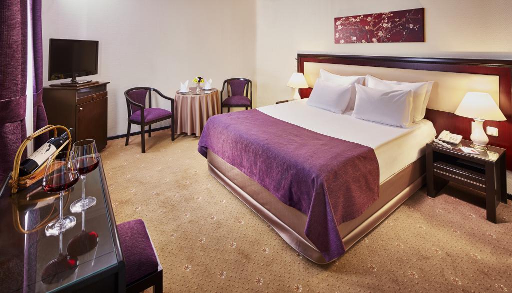 Güneş Hotel Merter — 10