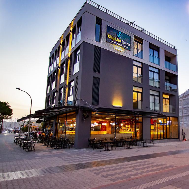City Life Demir