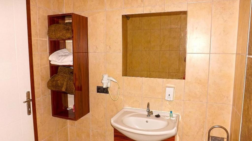 İnaltı Termal Otel Kaplıca — 2