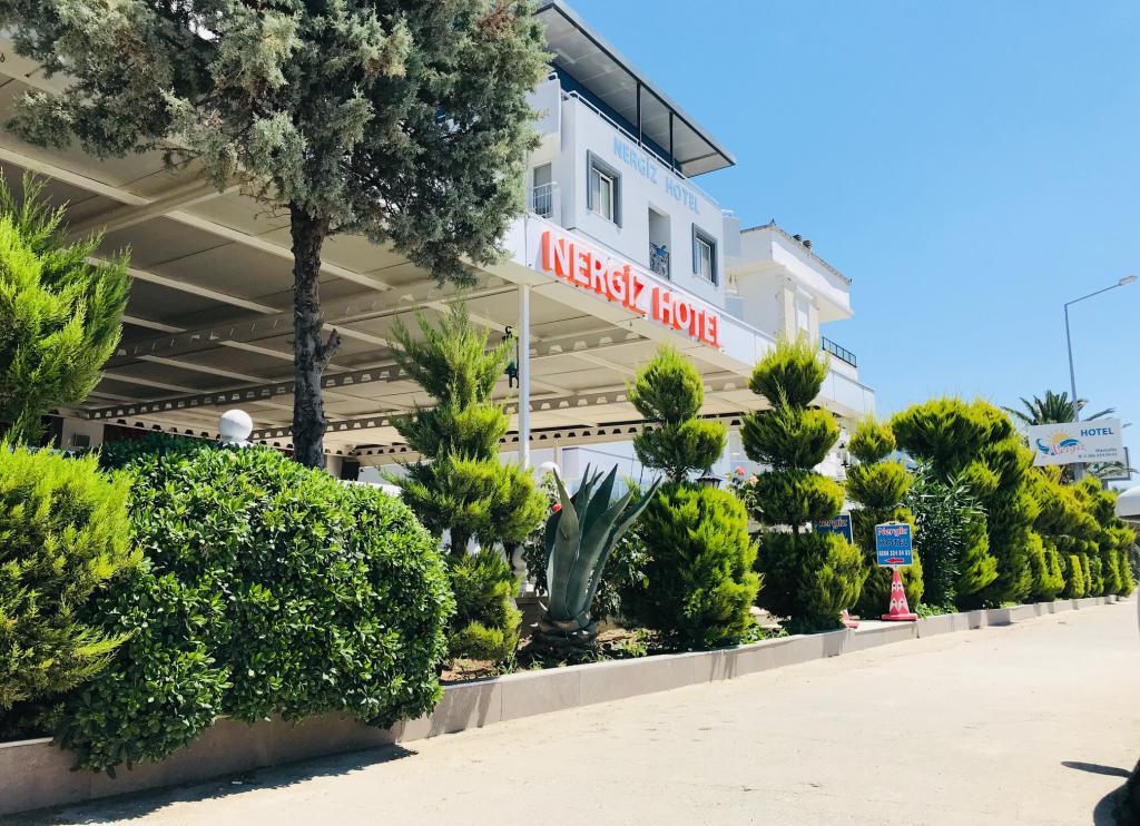 Nergiz Hotel Sarımsaklı