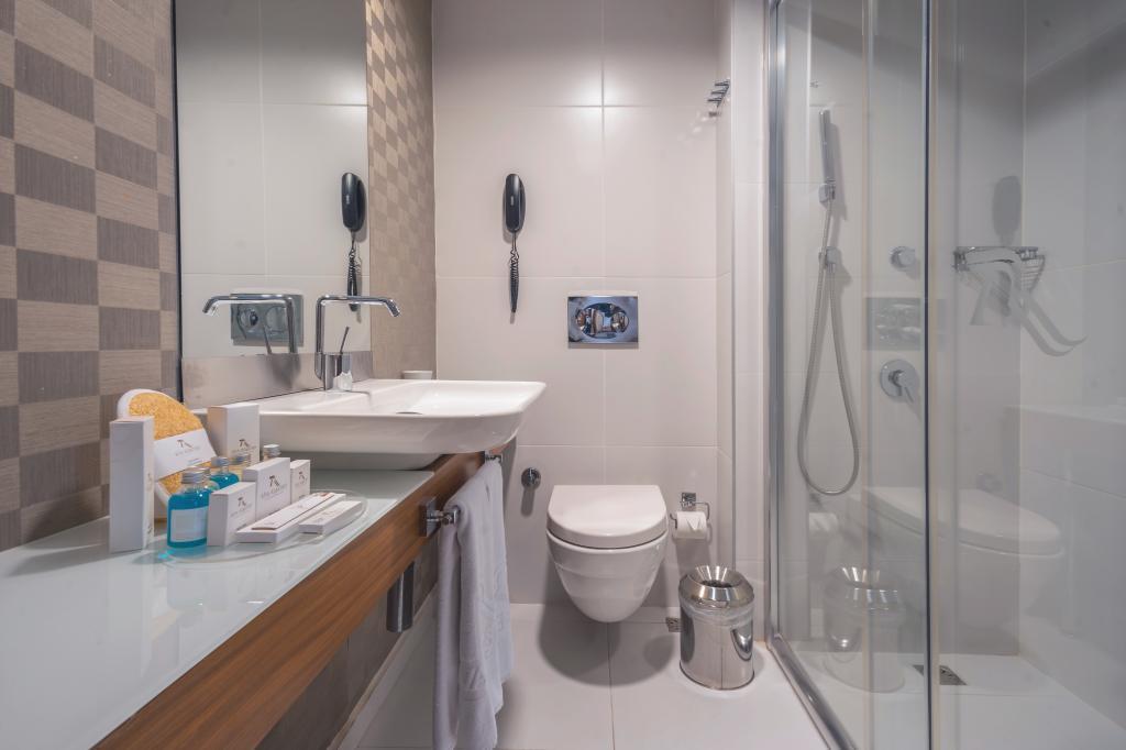 Riva Reşatbey Hotel — 9