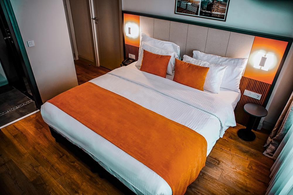 Juno Hotel Taksim — 10