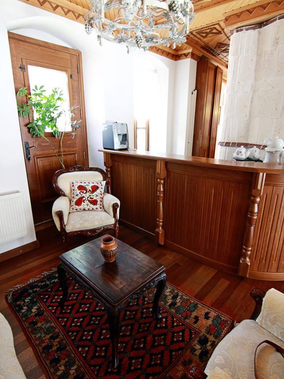 Hotel Des Etrangers — 2