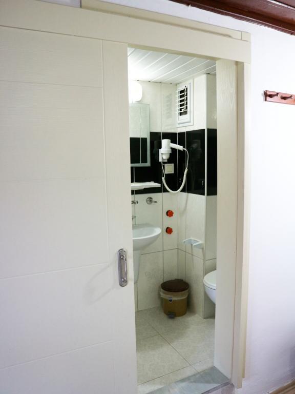 Konak Hotel Kaleiçi — 4
