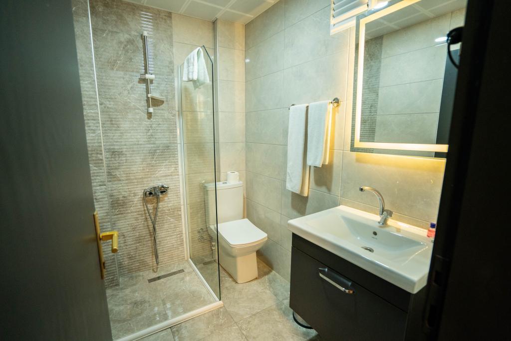 Bloom Hotel — 2