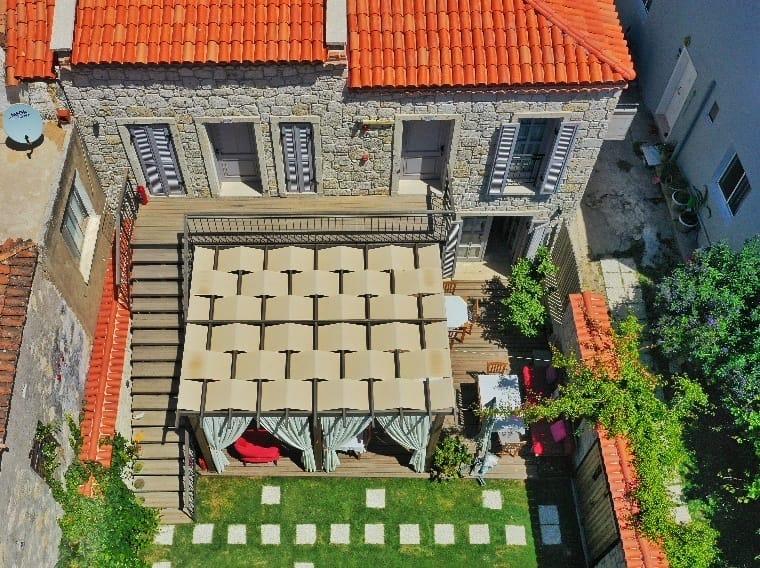 Alaçatı Çona Butik Otel — 2