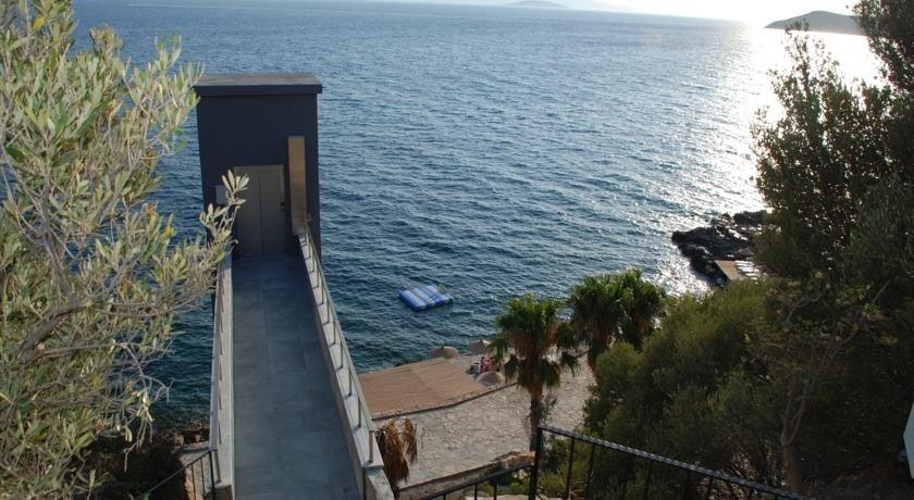 Vega Aparts Hotel — 2
