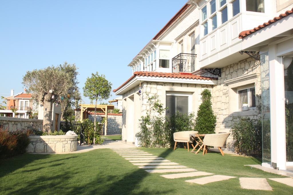 Eritrina Alaçatı — 3