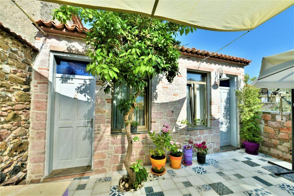Cunda Mor Limon Otel