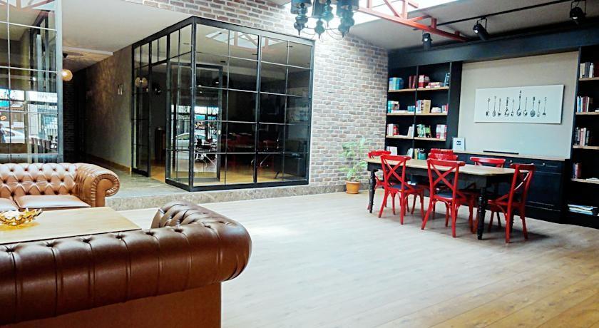Akın Suites İstanbul — 2
