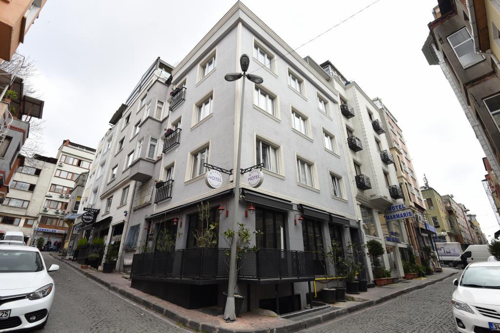 B Guest House