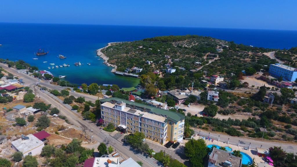 Calamie Hotel&Beach Club — 3