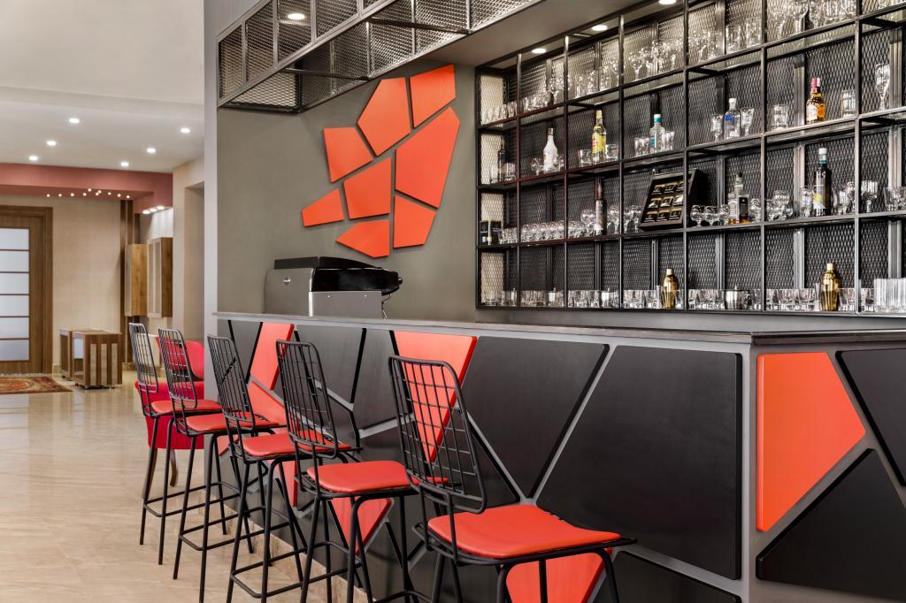 Ramada By Wyndham Van — 3